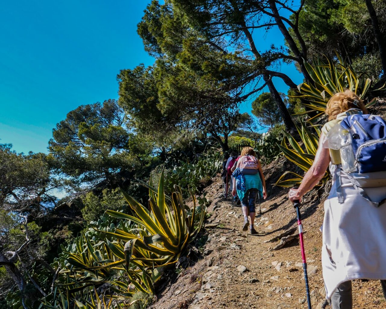 découvrir s'evader la croix valmer sentier balades randonnées à pied à vélo