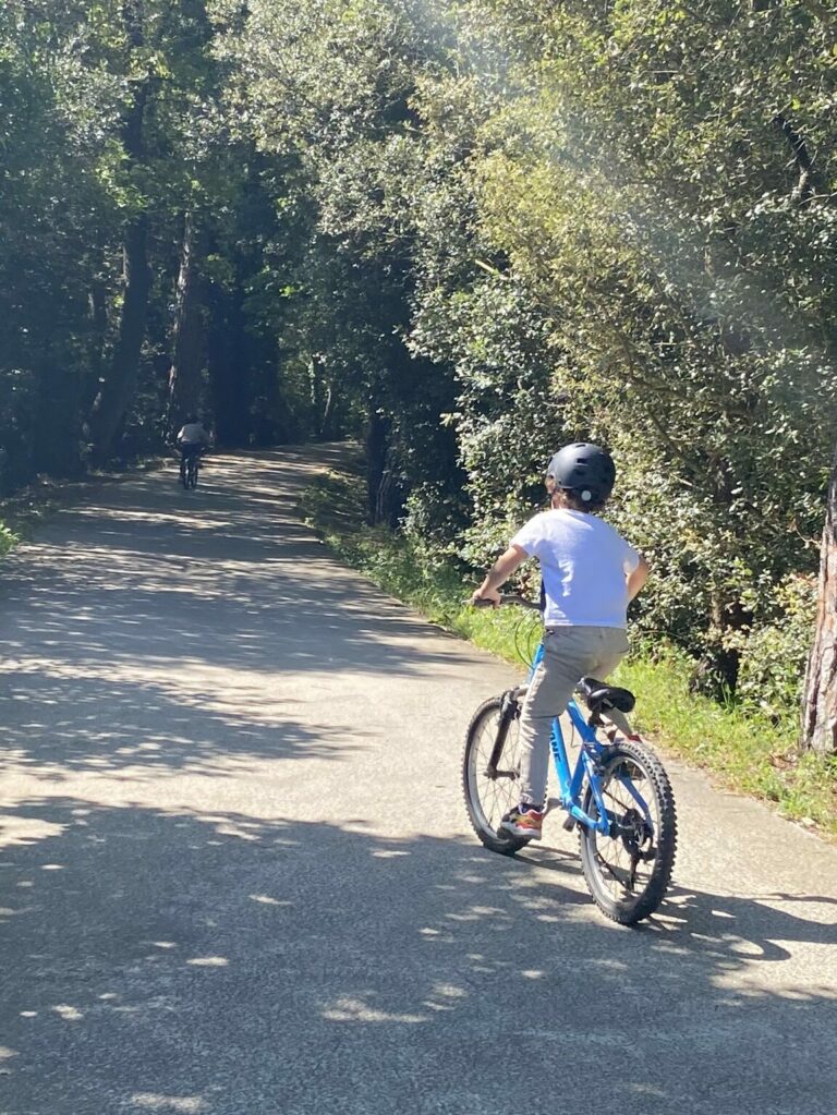 Pistes cyclables La CroixValmer Tourisme